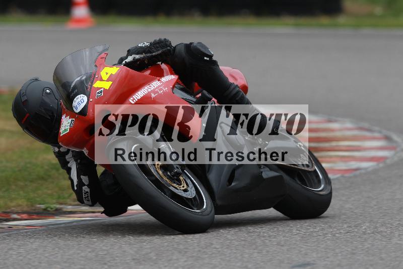 Archiv-2022/13 25.04.2022 Plüss Moto Sport ADR/Freies Fahren/14